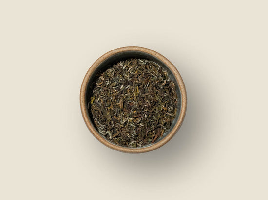 himalayan mountain tea leaves