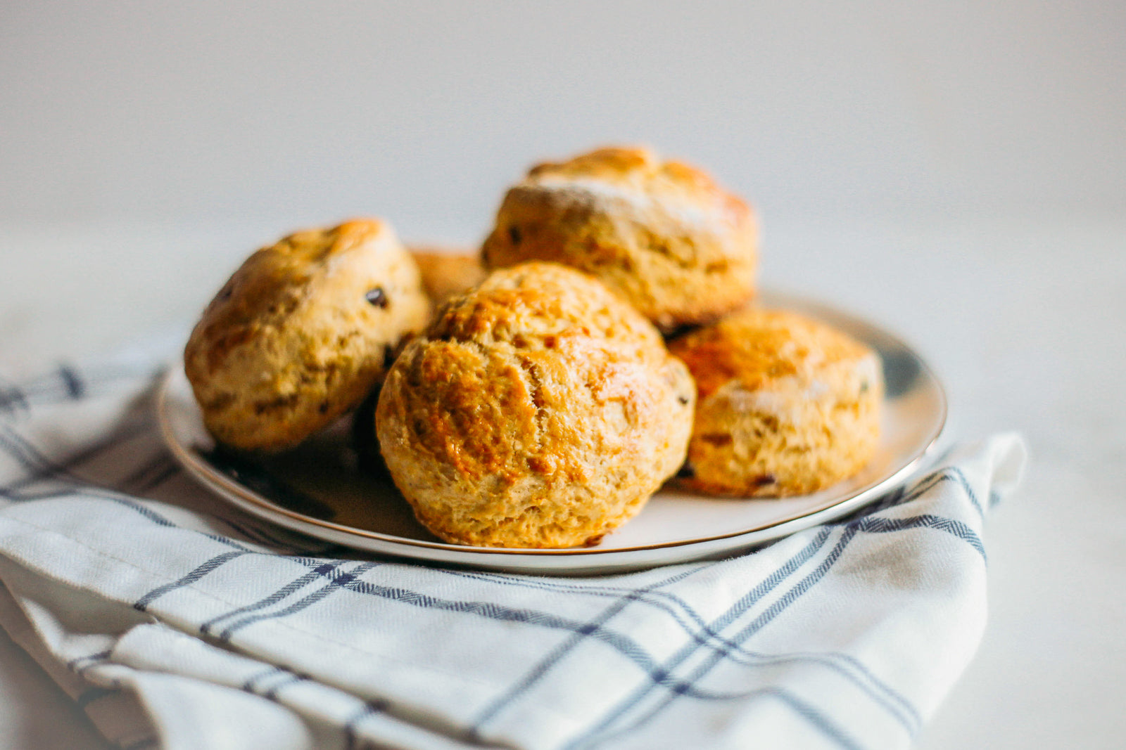 Pumpkin Scone with Chai Buttercream