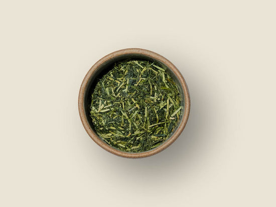kagoshima kukicha tea leaves